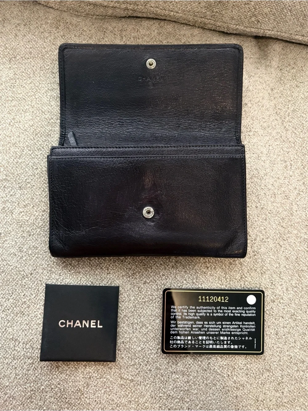 ⛓🖤 Chanel Mini Wallet Chain Crossbody Black Leather on Silver CC Logo WOC Revamp